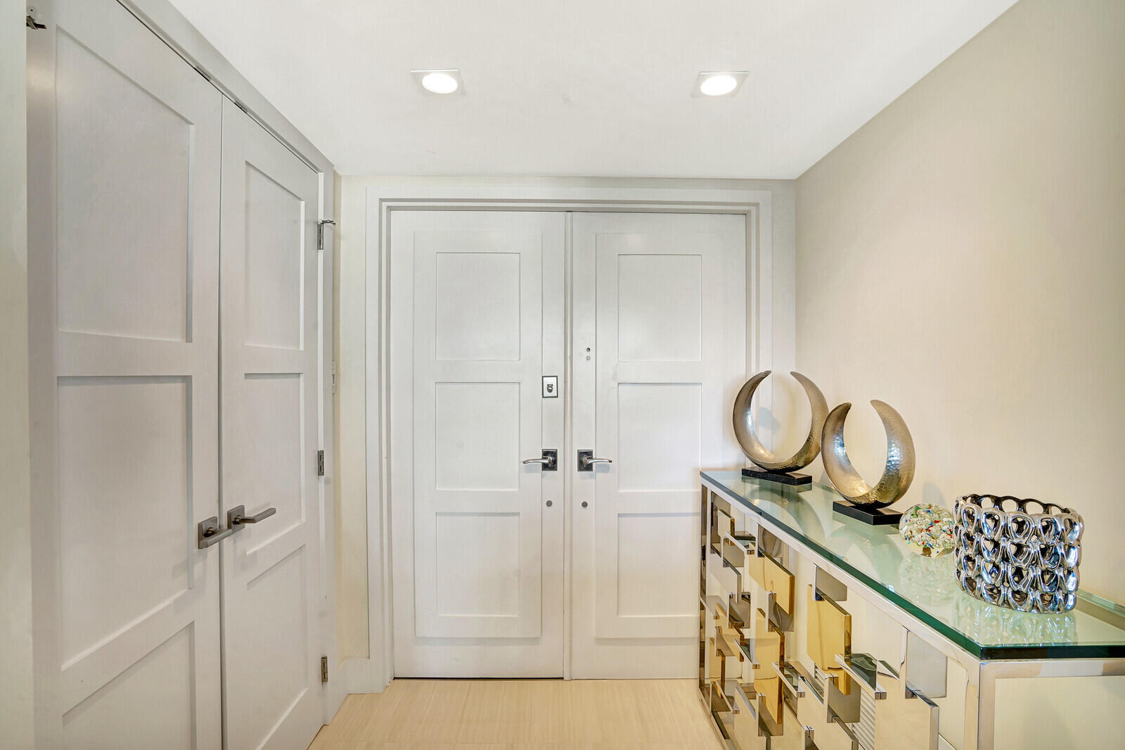 550 S Ocean Boulevard 1005