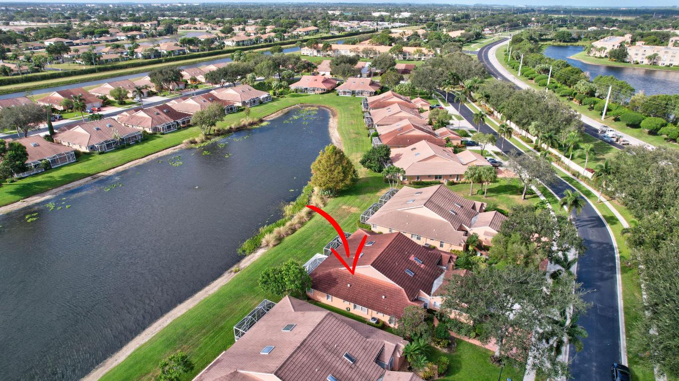 5807 Royal Lake Circle