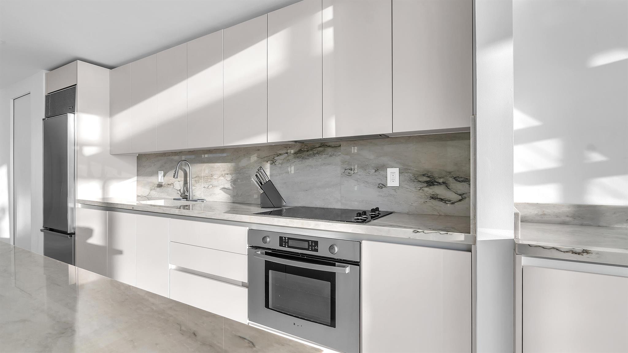 1040 Biscayne Boulevard Unit: 3301