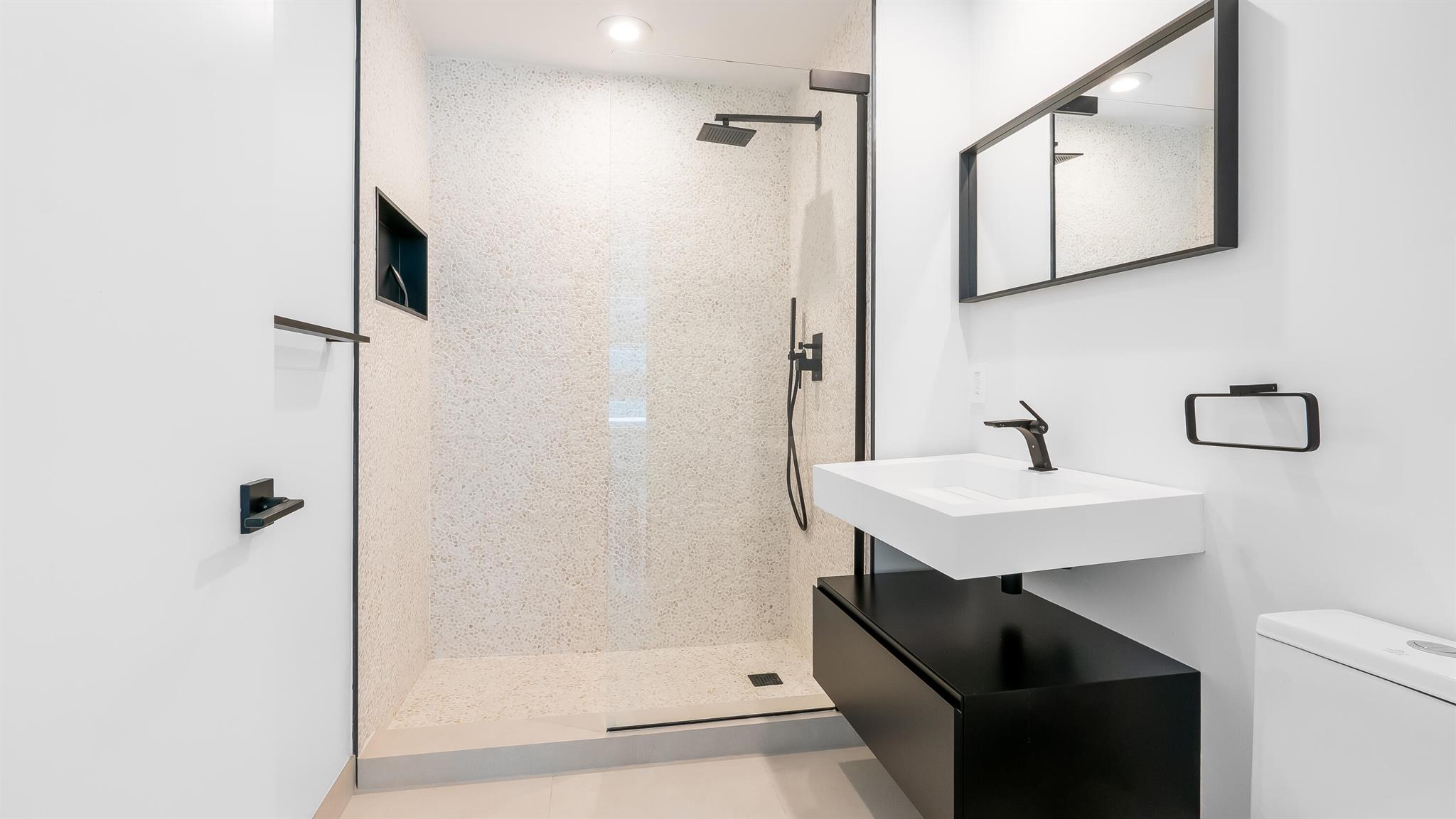 1040 Biscayne Boulevard Unit: 3301