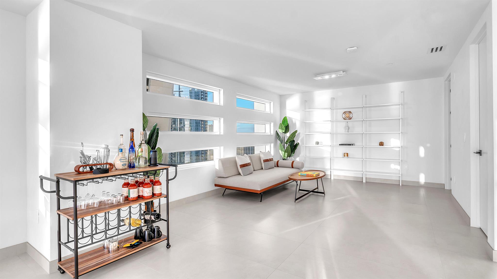 1040 Biscayne Boulevard Unit: 3301