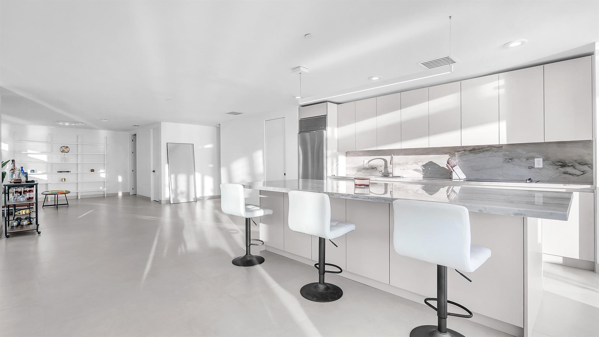 1040 Biscayne Boulevard Unit: 3301