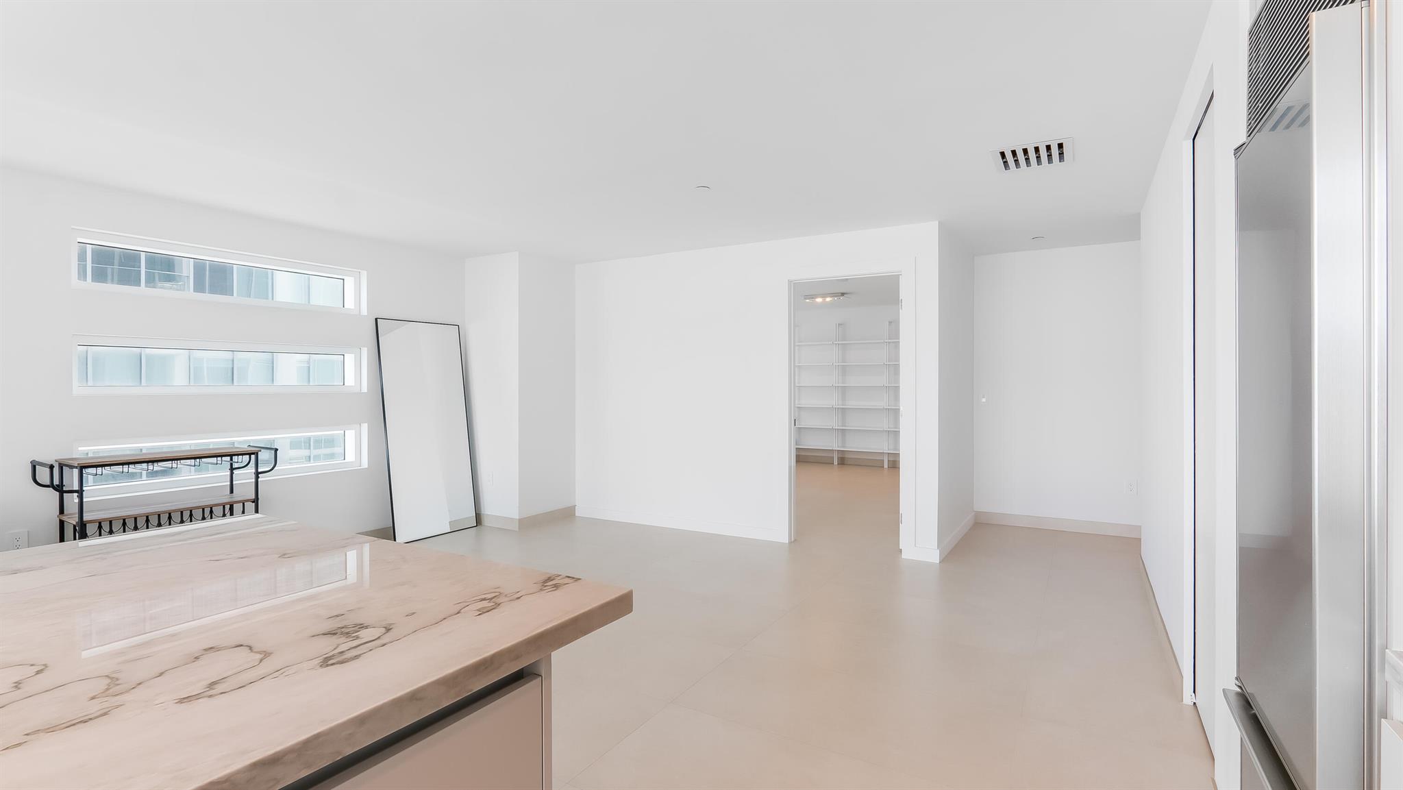 1040 Biscayne Boulevard Unit: 3301