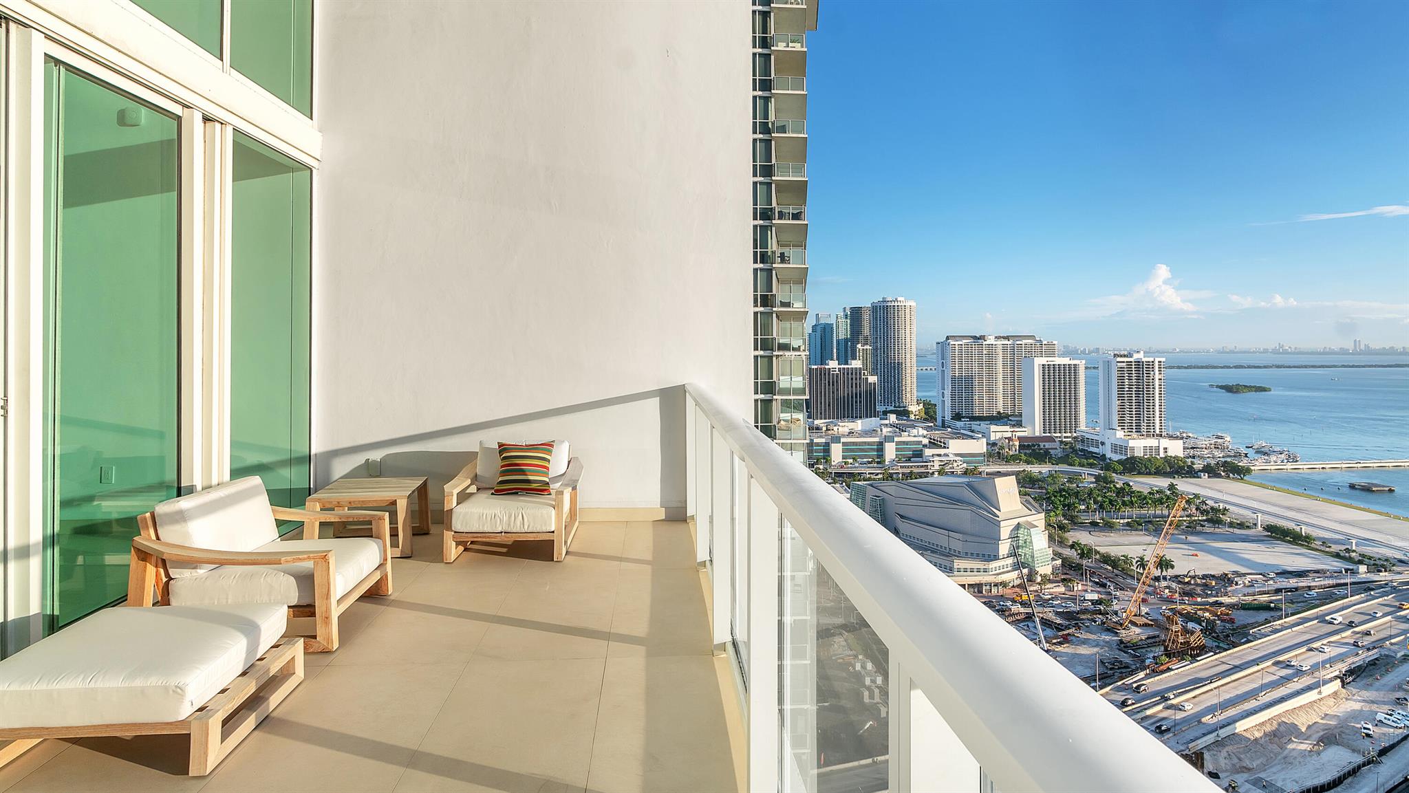 1040 Biscayne Boulevard Unit: 3301