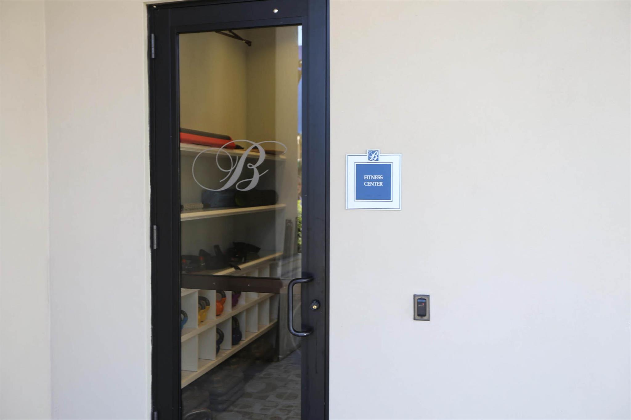 16813 Bridge Crossing Circle