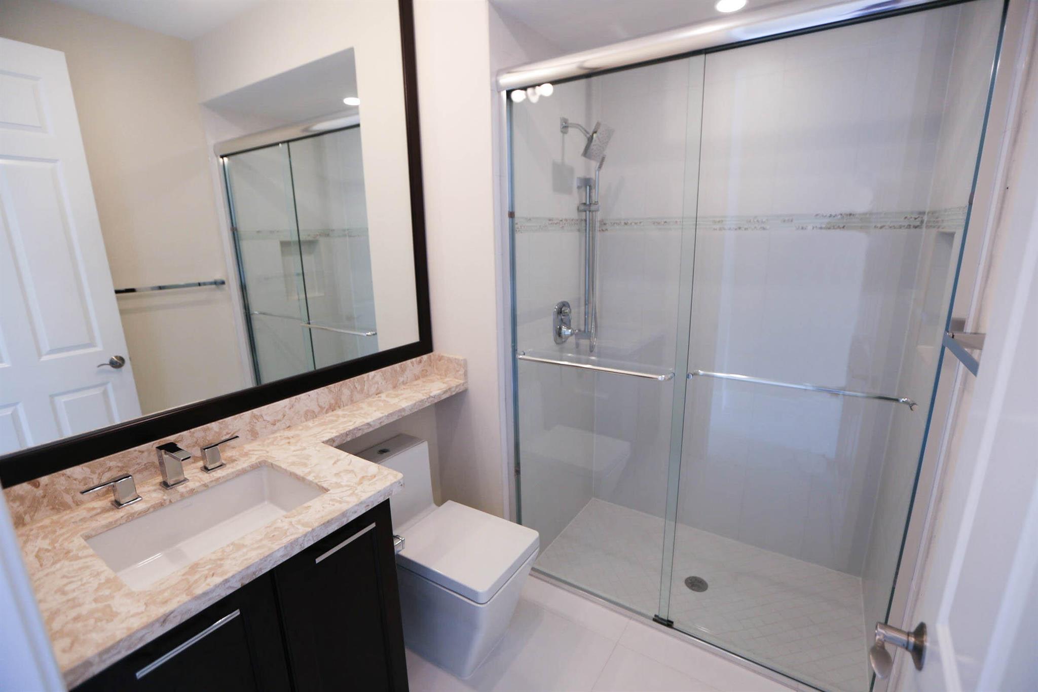 16813 Bridge Crossing Circle