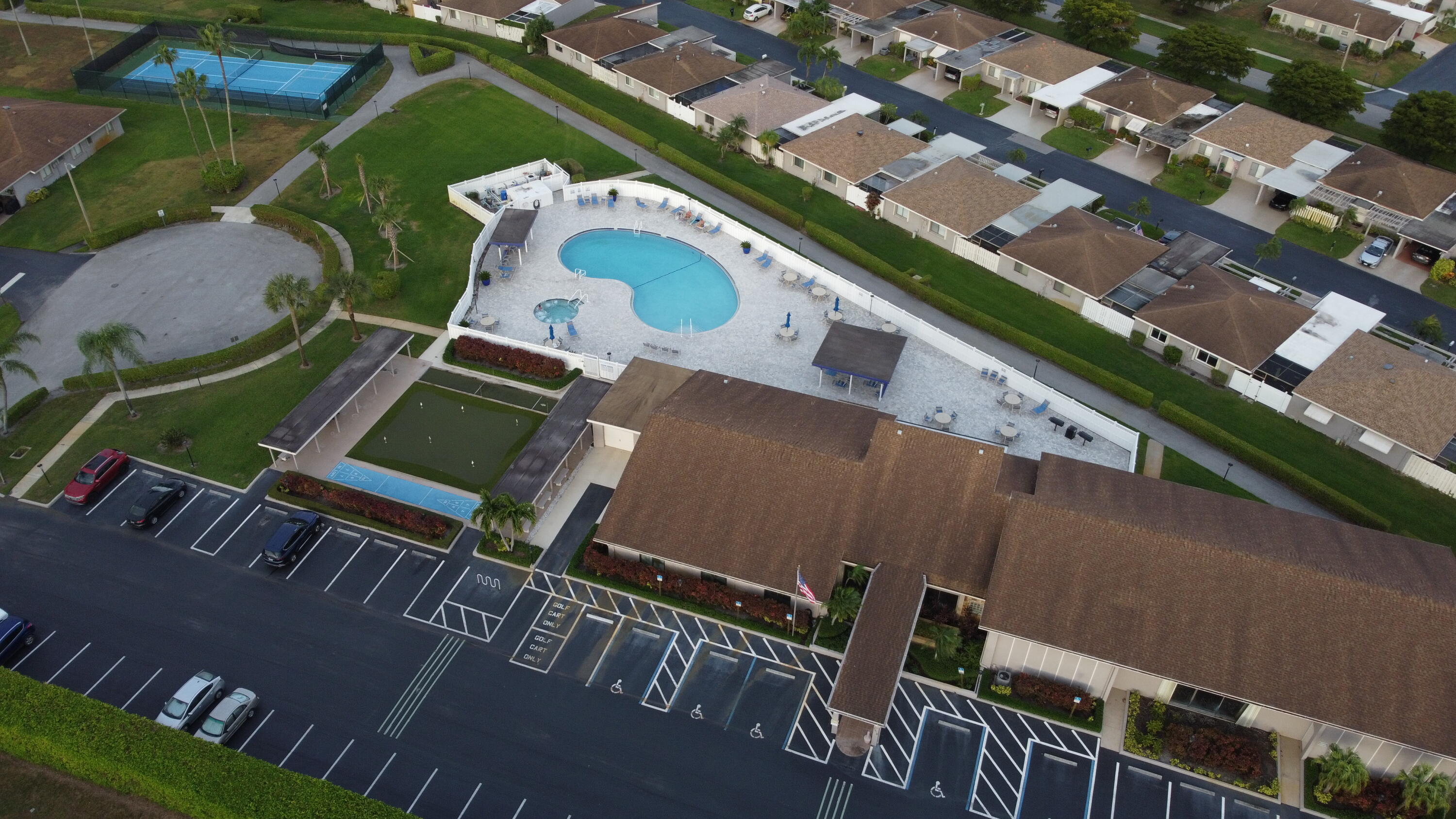 6812 Moonlit Drive
