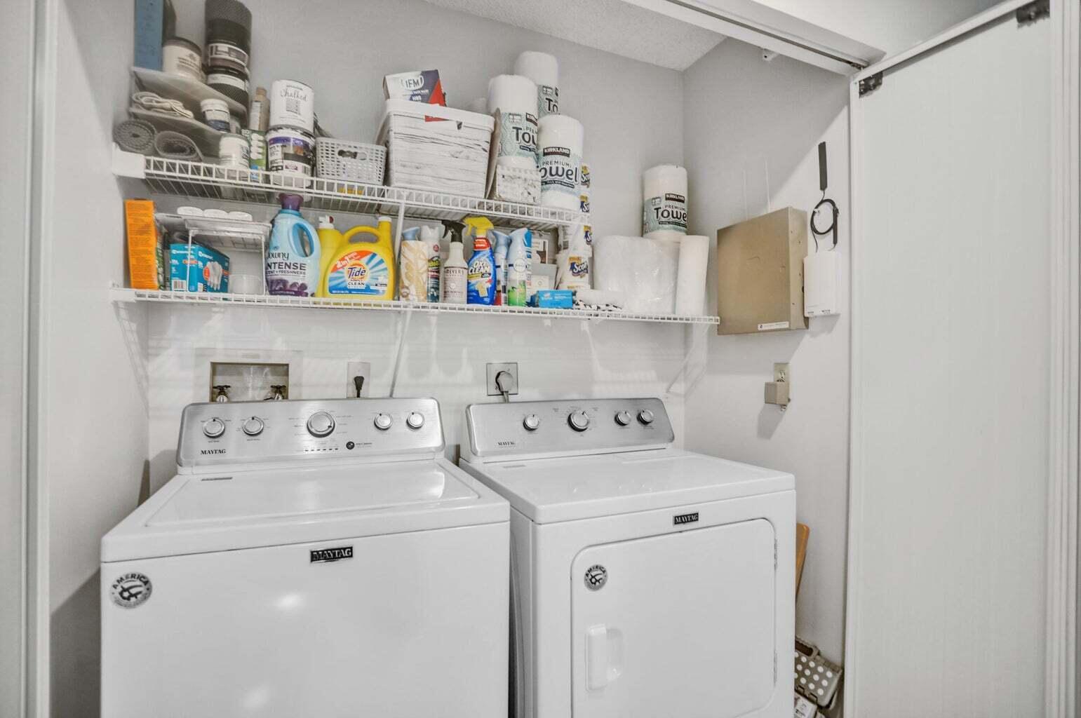 10287 N Circle Lake Drive Unit: Apt 202