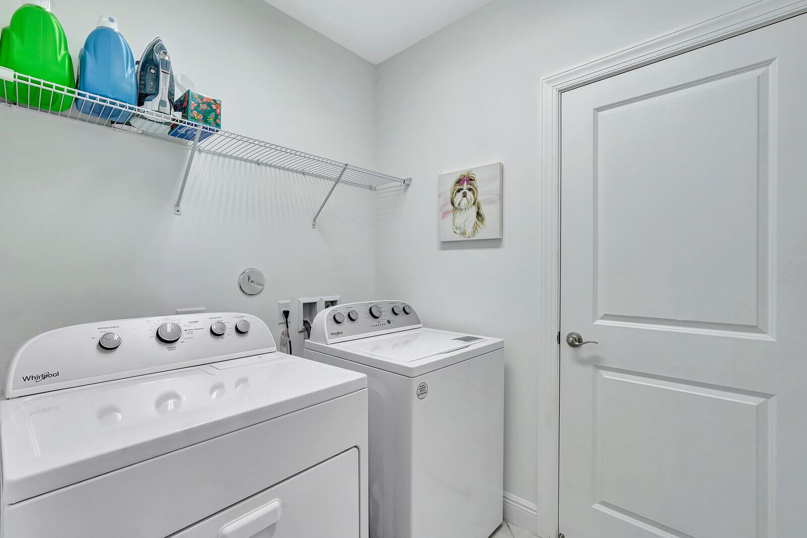 1838 Spoonbill Court