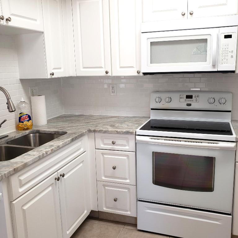 8194 Severn Drive Unit: D