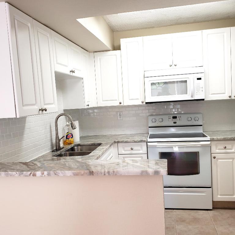 8194 Severn Drive Unit: D