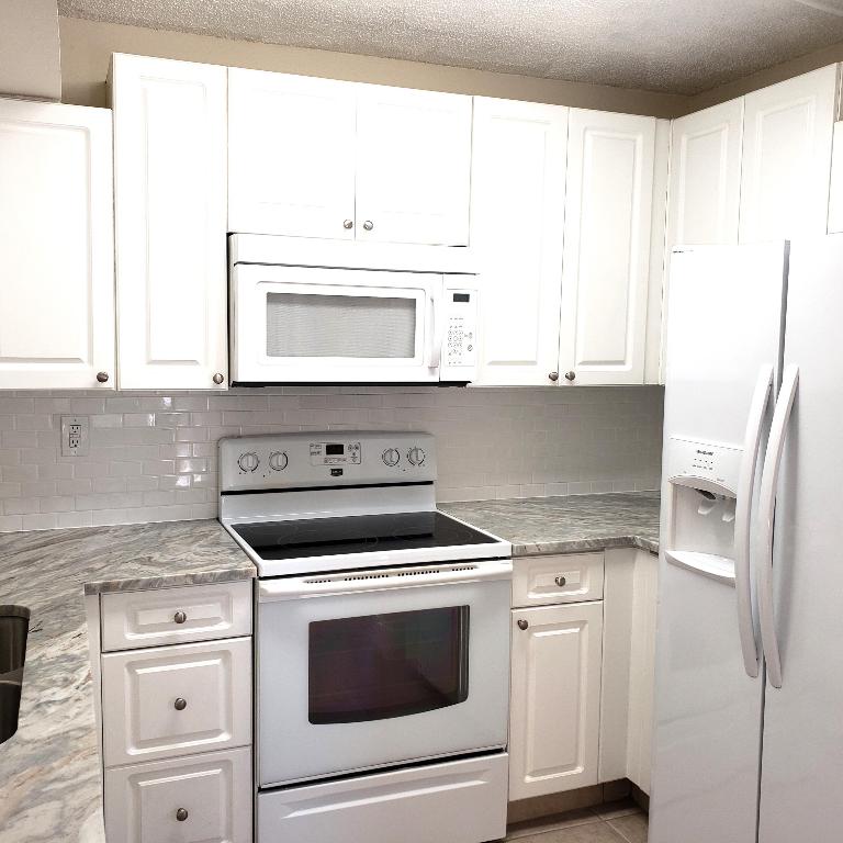 8194 Severn Drive Unit: D