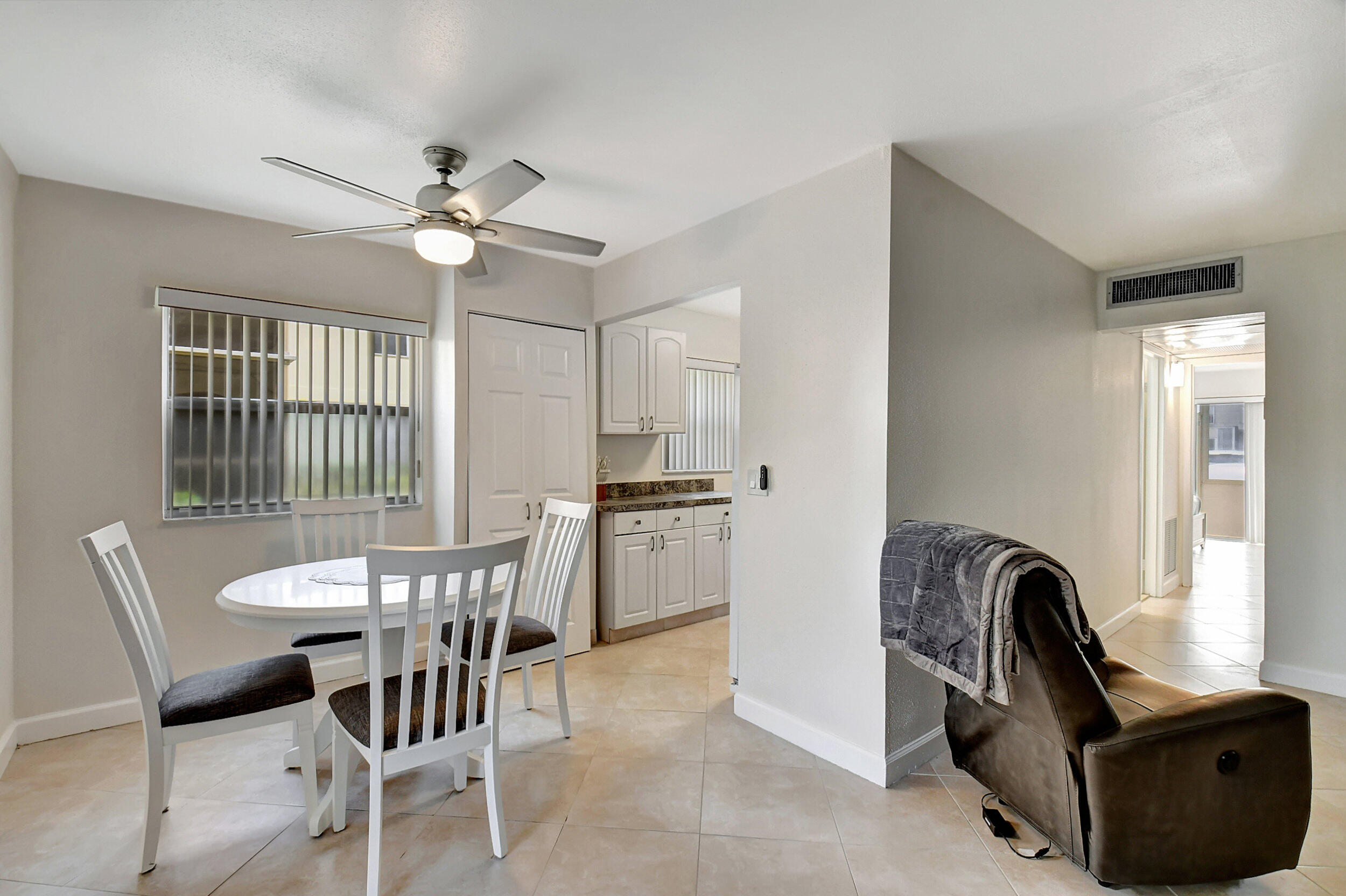 109 Saxony C Unit: 109 C