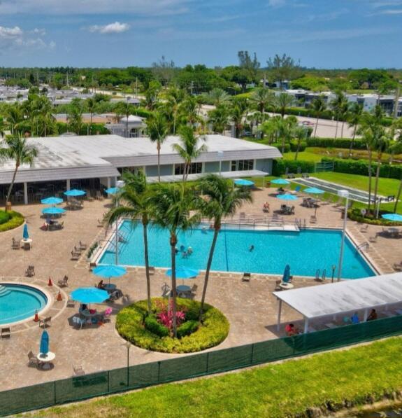 604 W Saxony M Lane W Unit: 604