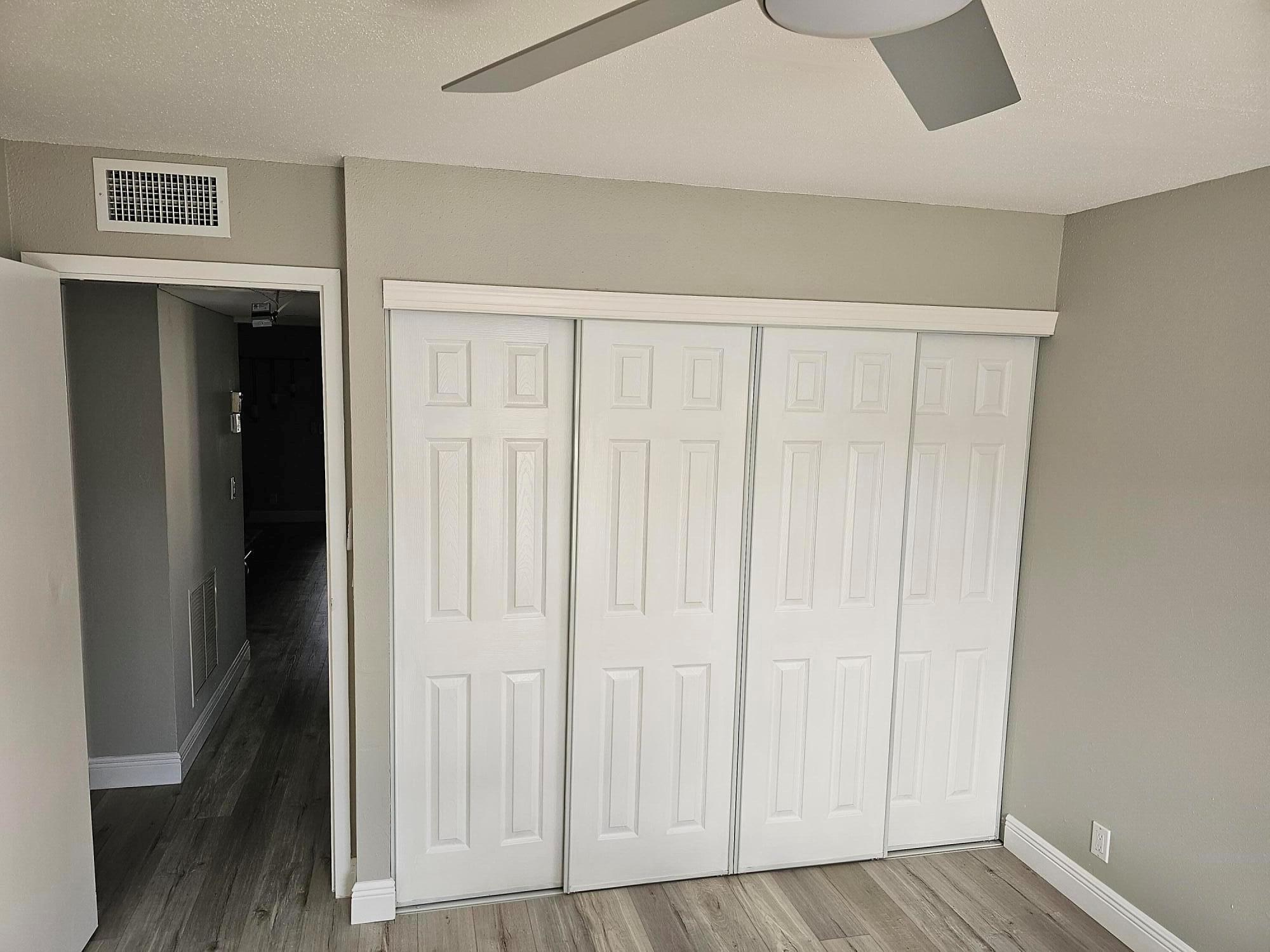 604 W Saxony M Lane W Unit: 604