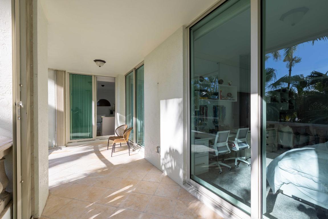 500 SE 5th Avenue Unit: 402s