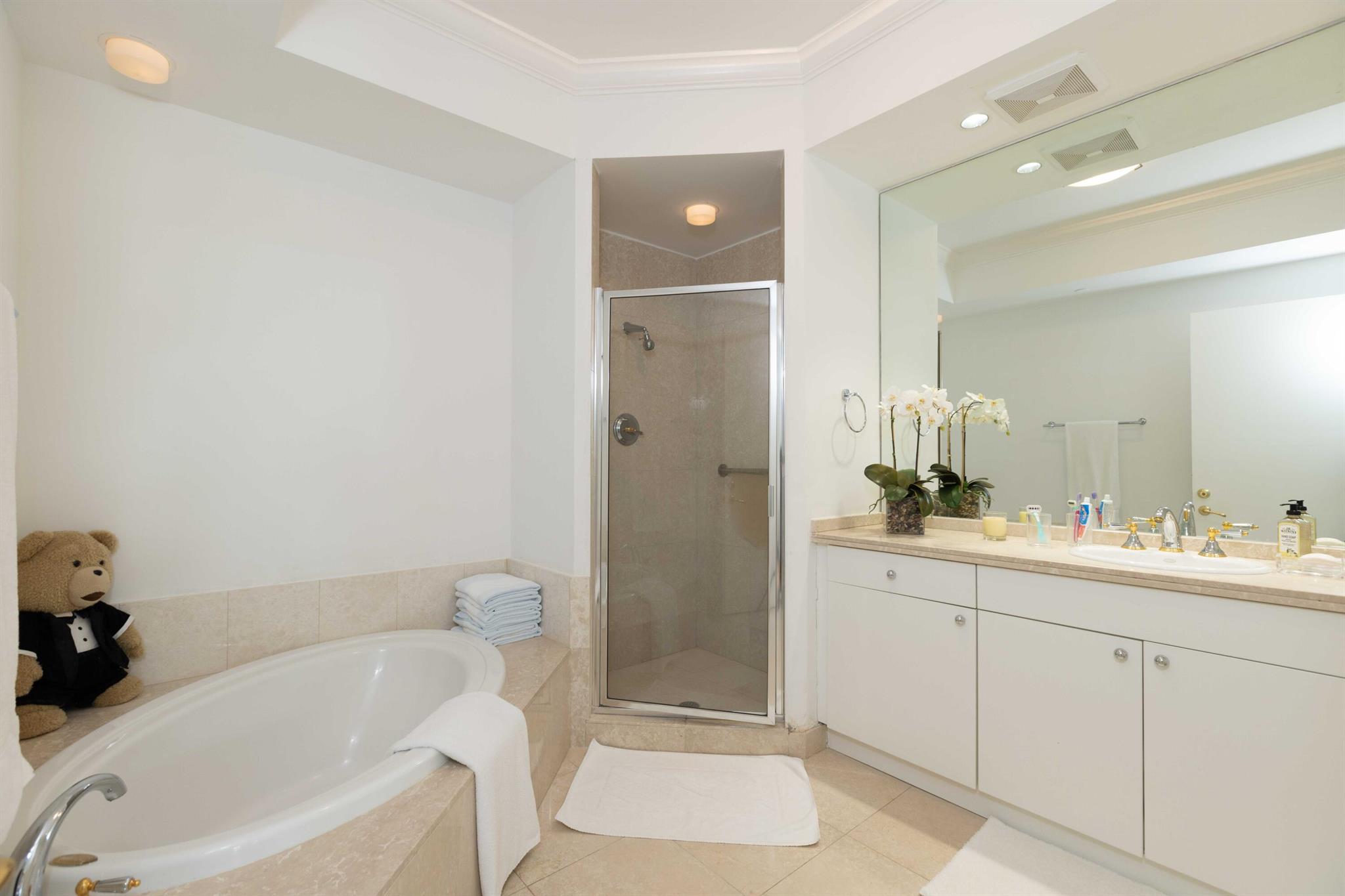 500 SE 5th Avenue Unit: 402s