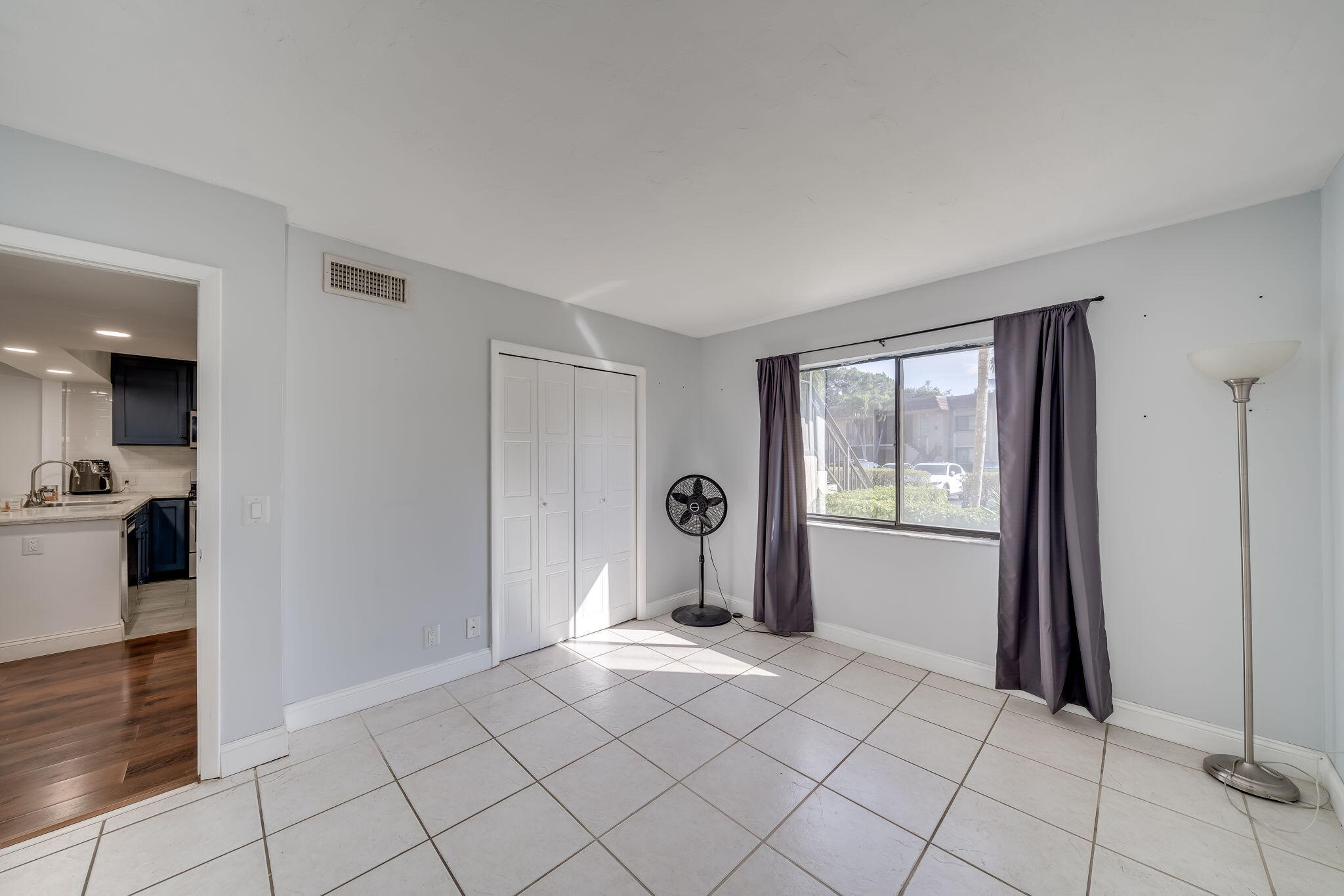 310 Lakeview Drive Unit: 102