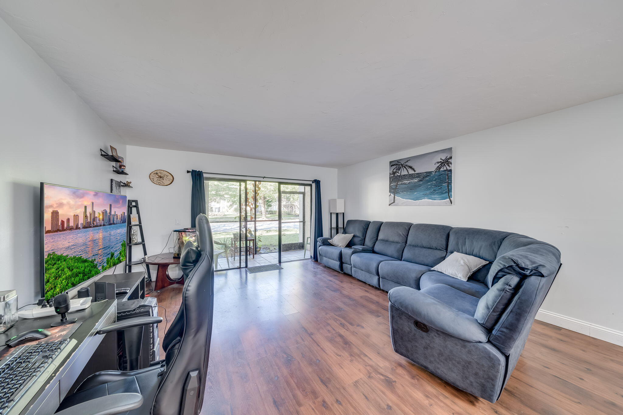 310 Lakeview Drive Unit: 102