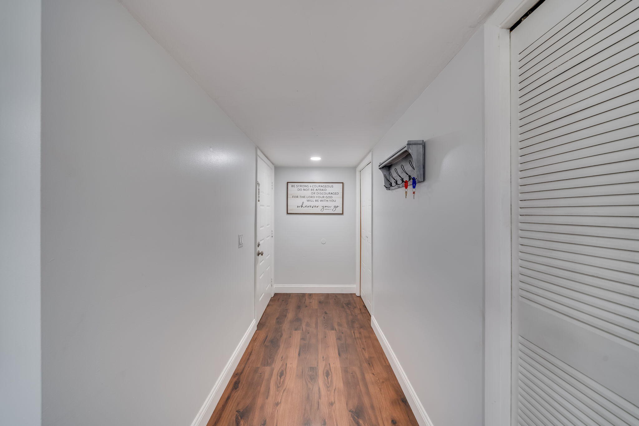 310 Lakeview Drive Unit: 102