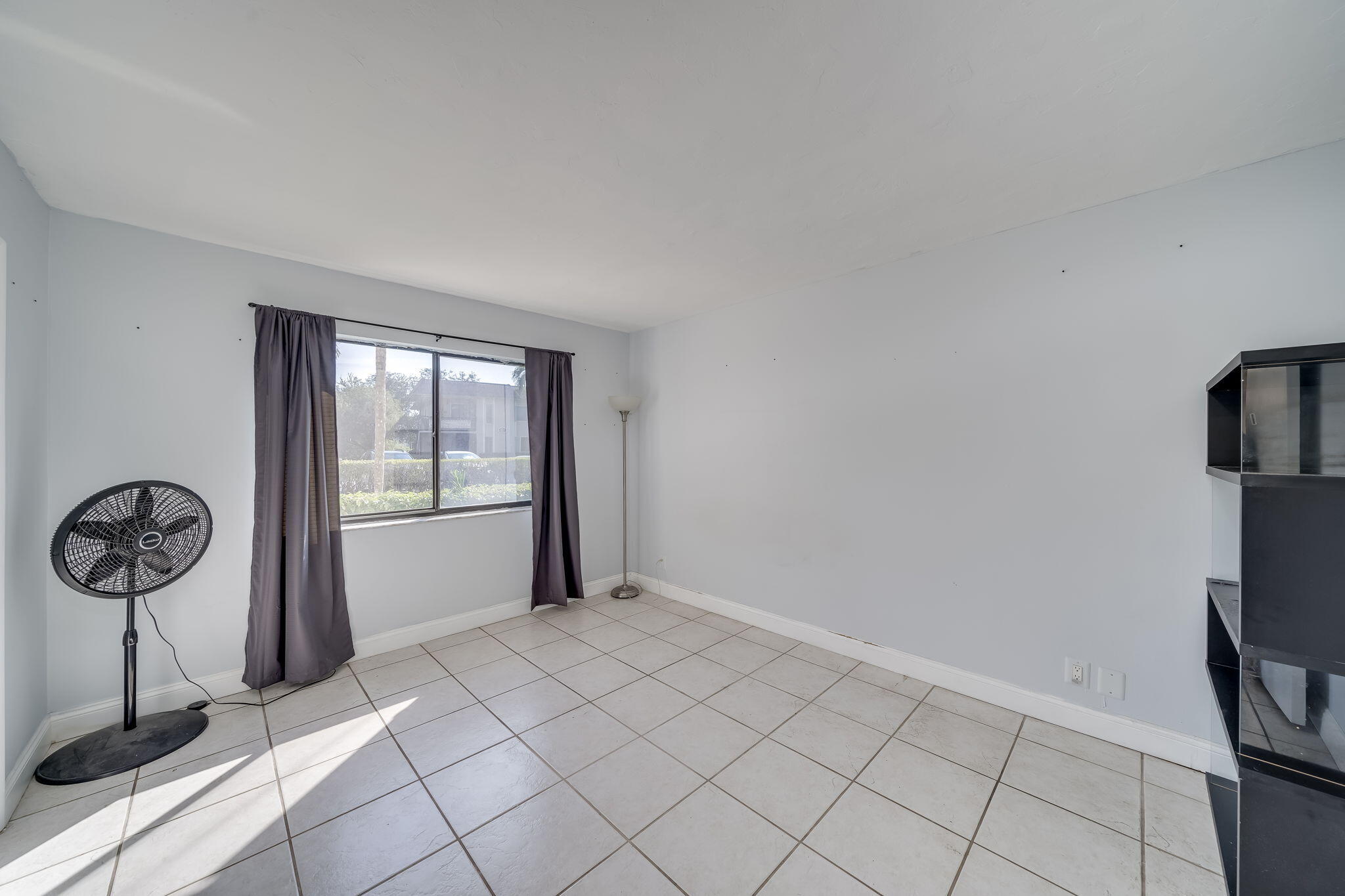 310 Lakeview Drive Unit: 102