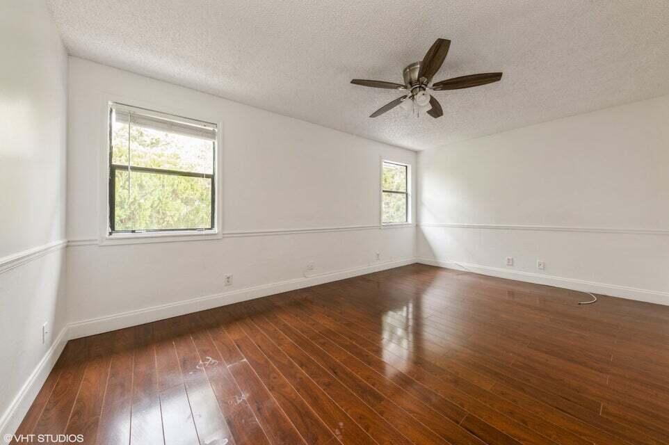 16421 Strawberry Way Unit: 16421