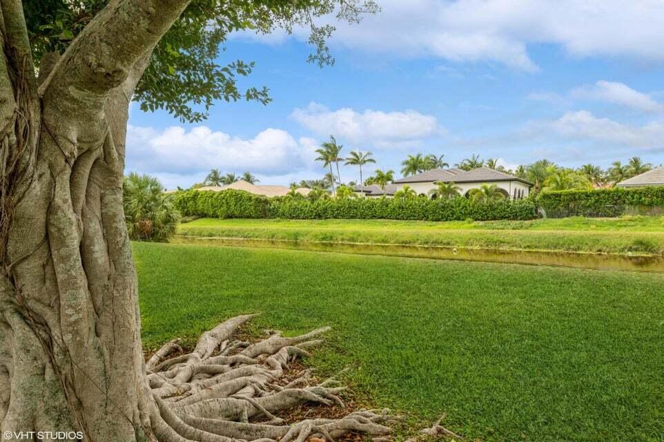 16421 Strawberry Way Unit: 16421