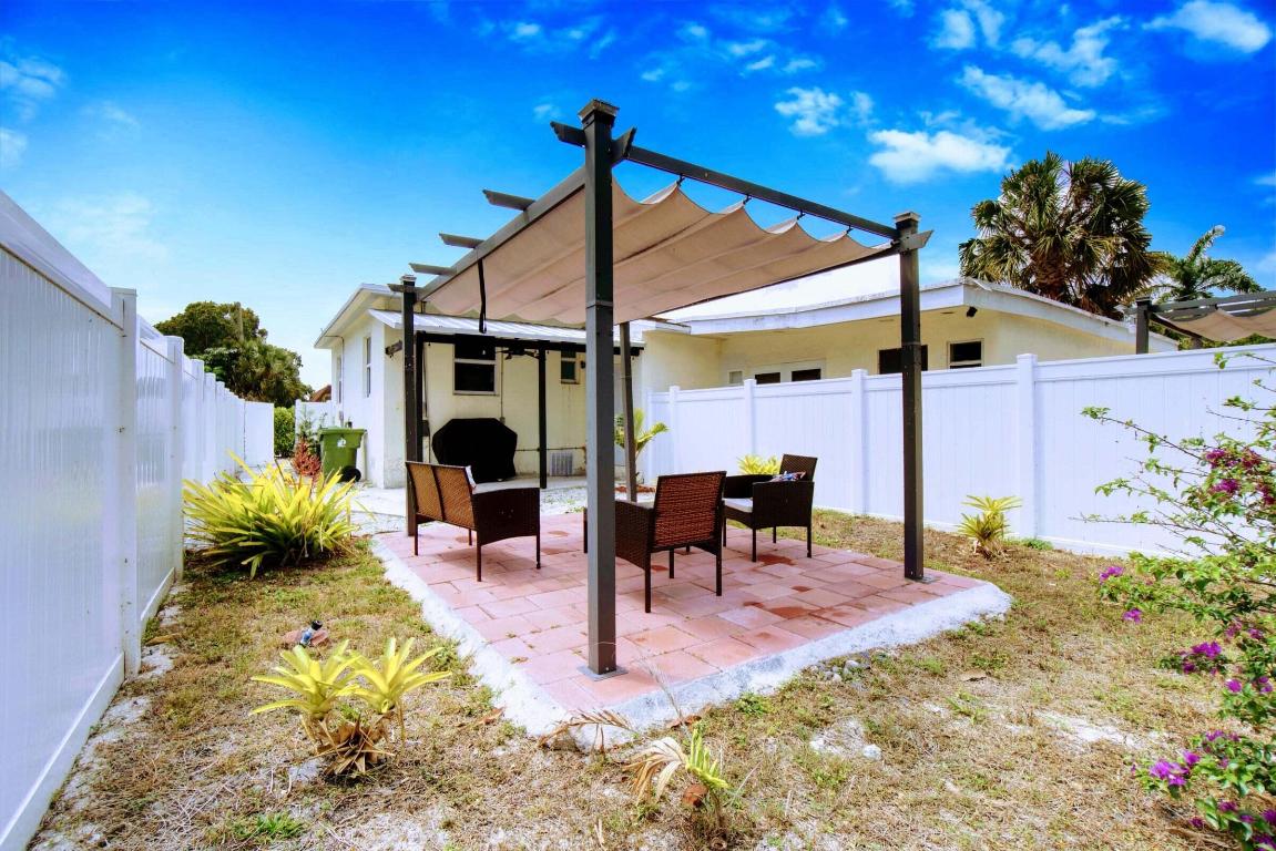 741 NW 17th Street Front, Fort Lauderdale Unit: Front