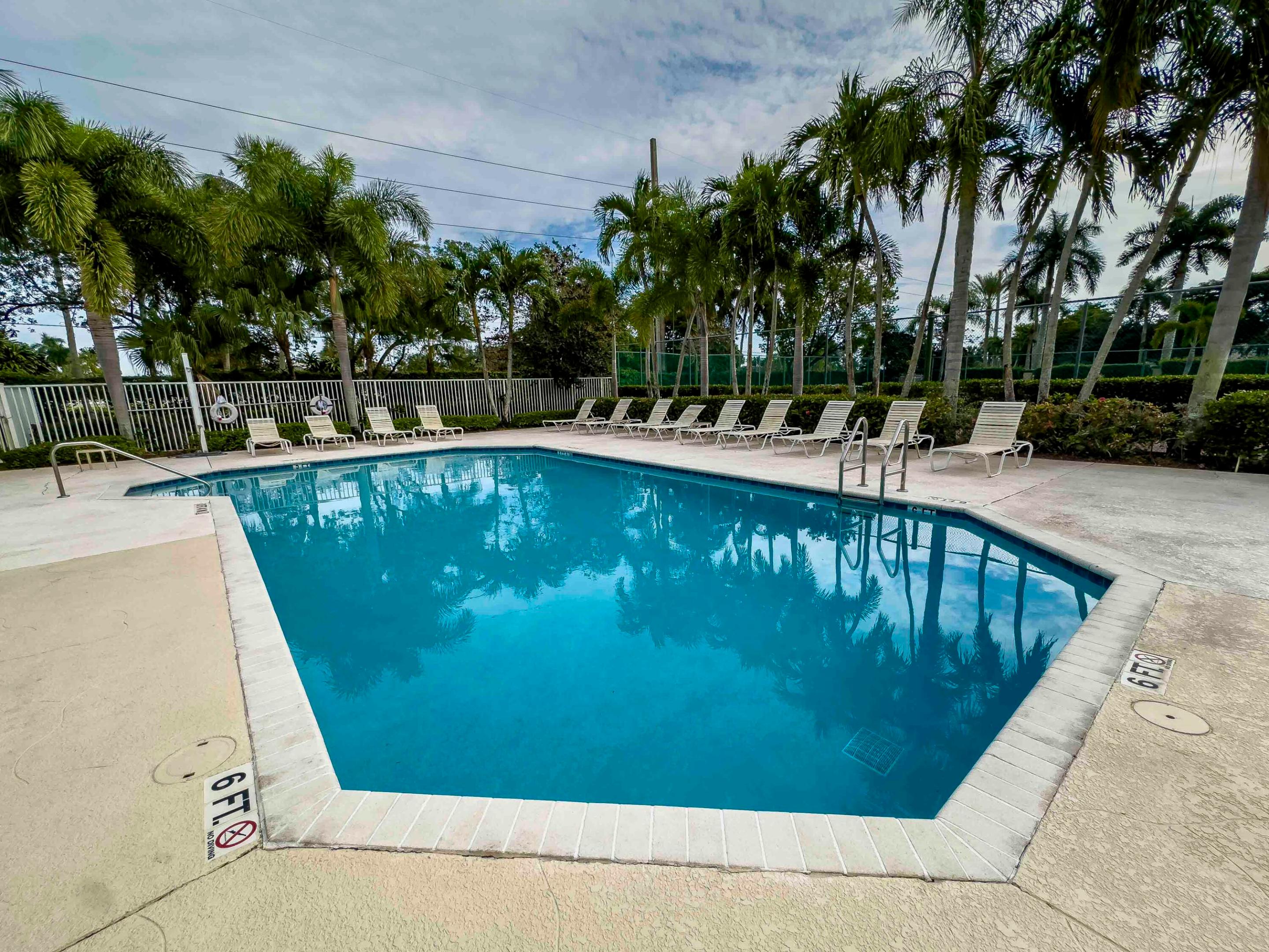 5088 Ventura Drive