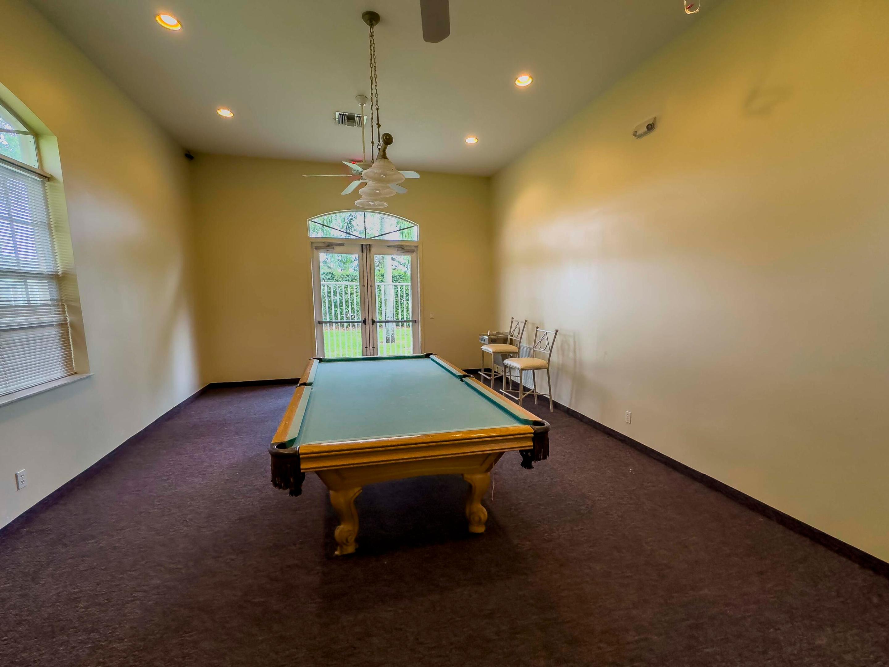 5088 Ventura Drive