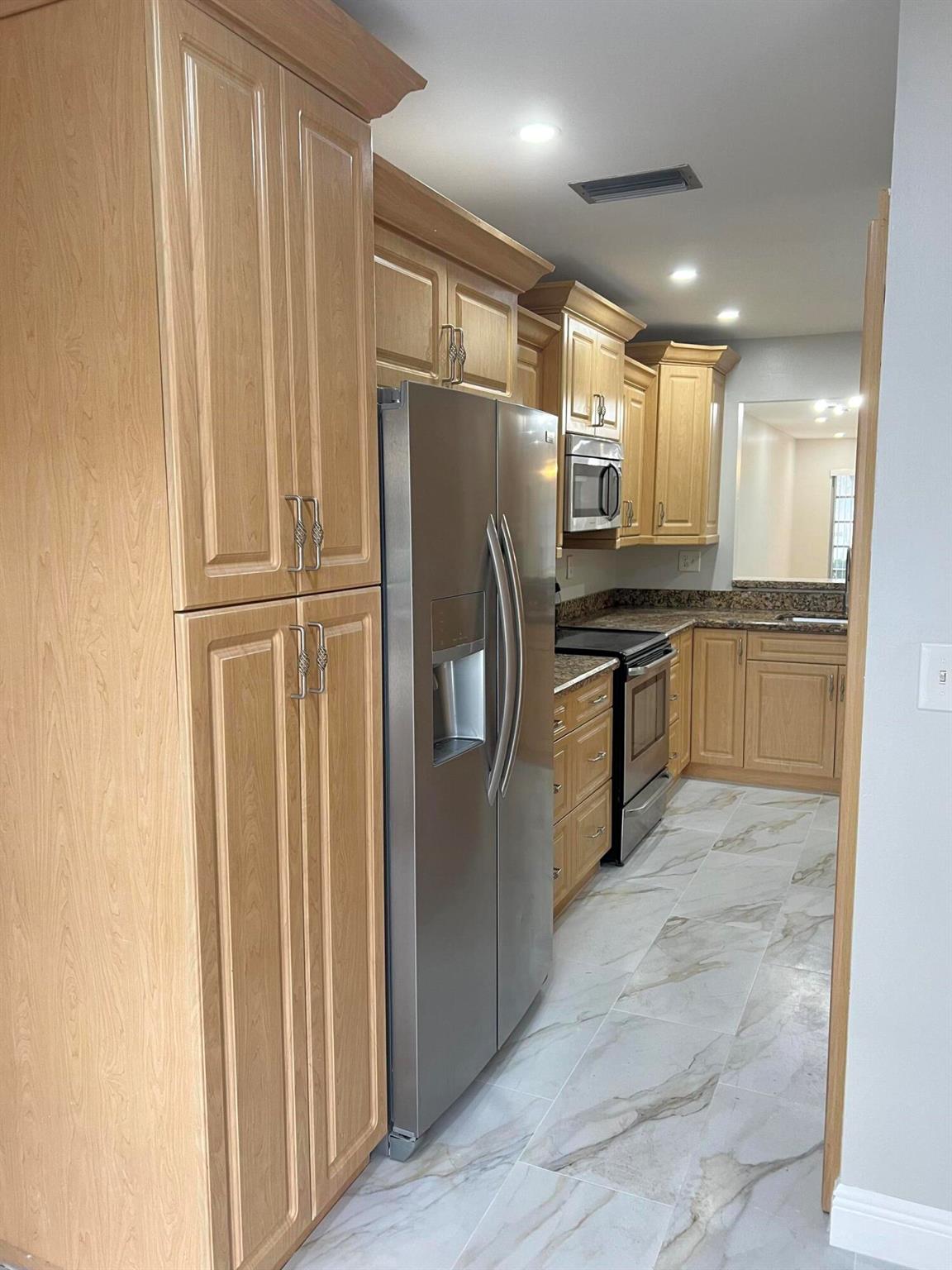 13323 Pineapple Palm Court Unit: B