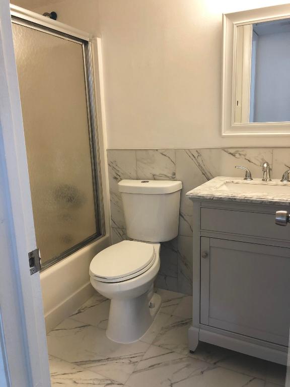 6736 Palmetto Circle S Unit: 203