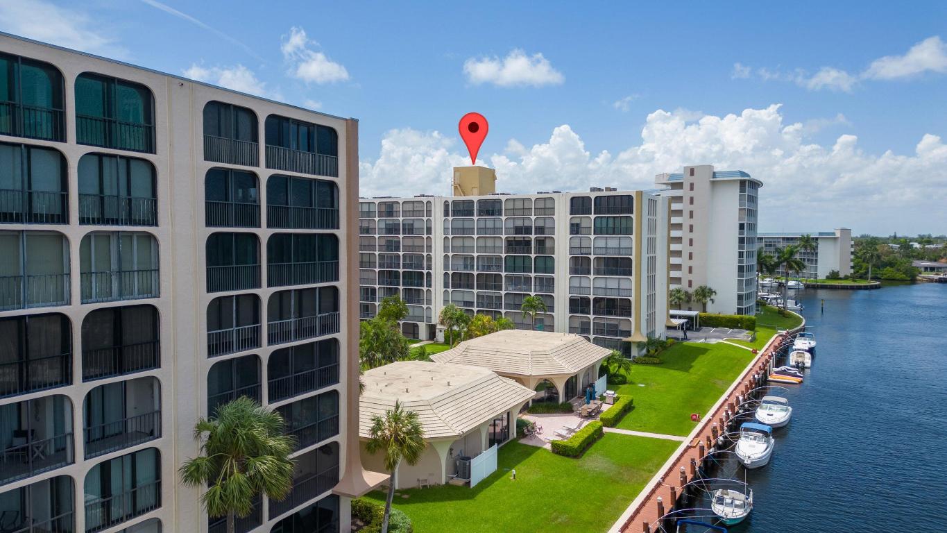 1627 Riverview Road Unit: 311