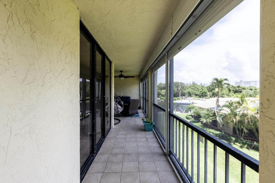 1627 Riverview Road Unit: 311