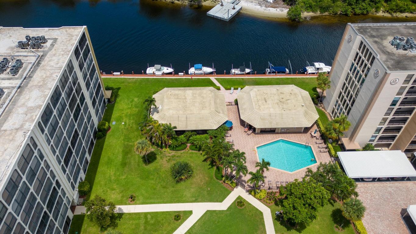 1627 Riverview Road Unit: 311