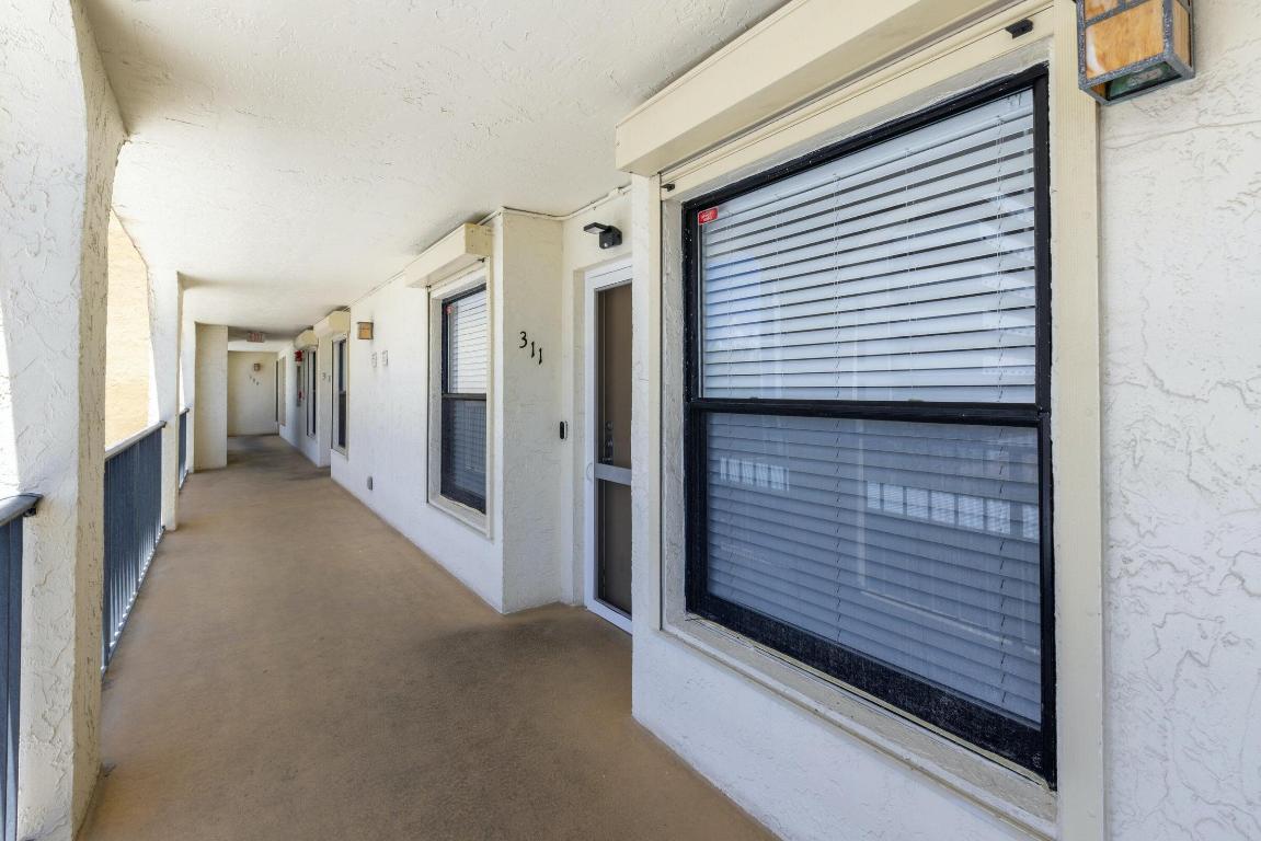 1627 Riverview Road Unit: 311