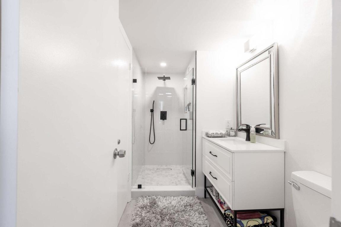 1627 Riverview Road Unit: 311