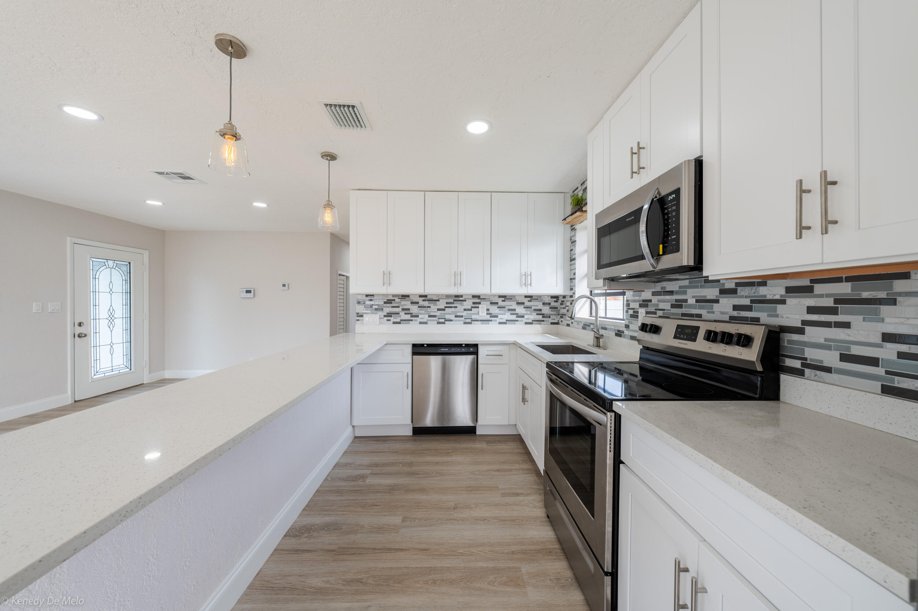 3490 NW 5th Place, Lauderhill