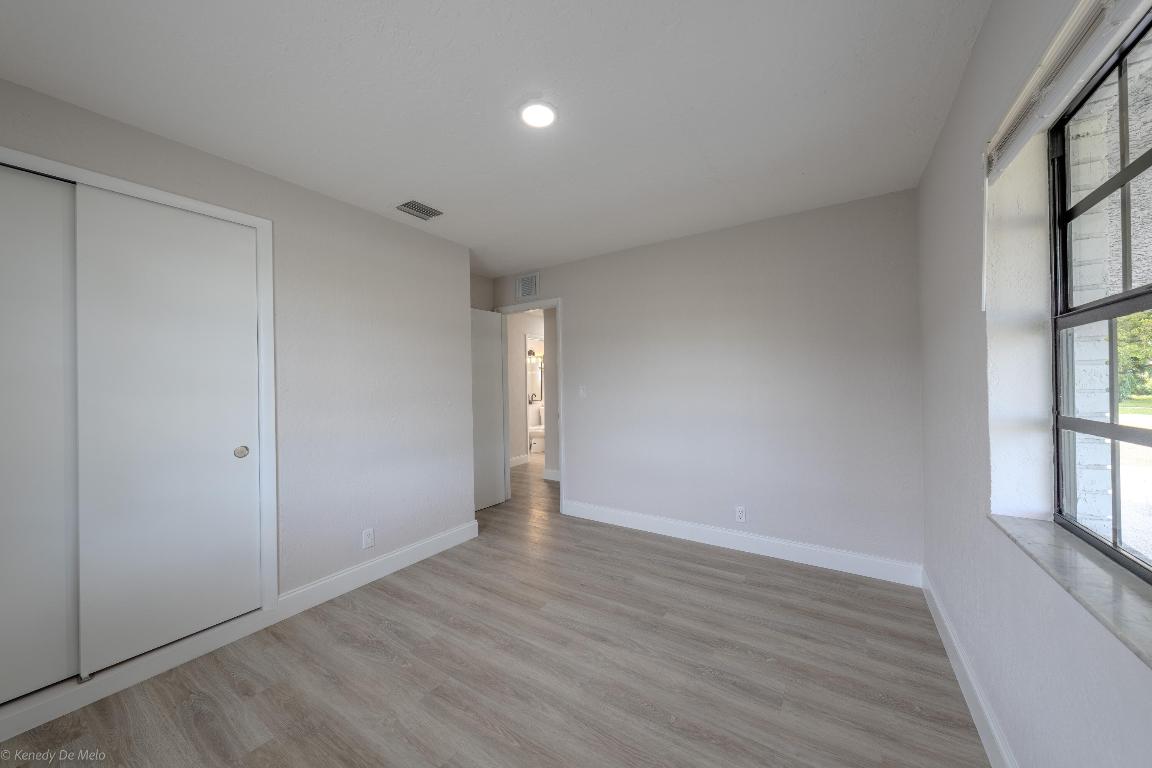 3490 NW 5th Place, Lauderhill