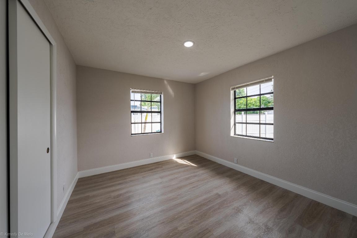 3490 NW 5th Place, Lauderhill