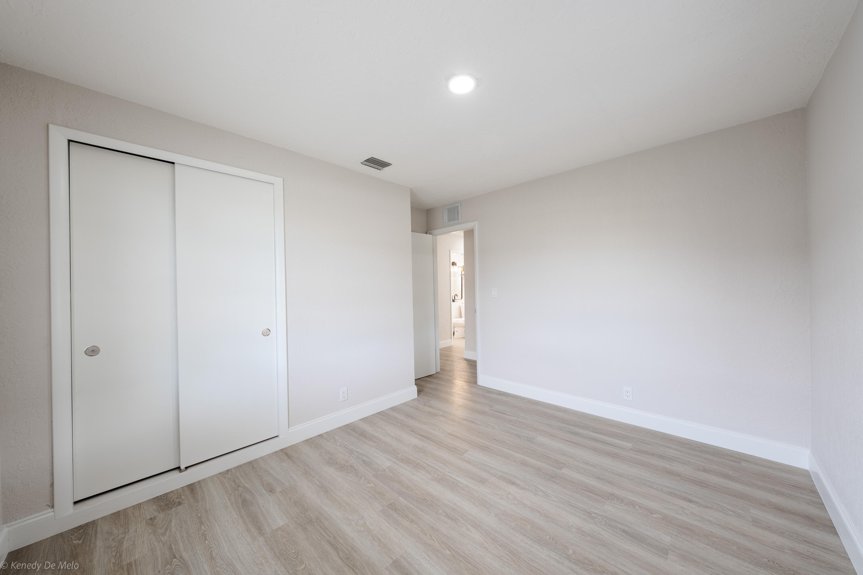 3490 NW 5th Place, Lauderhill