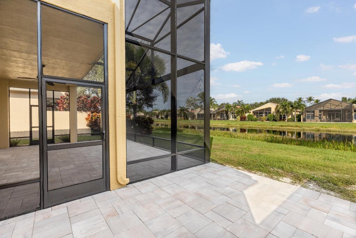 7251 Twin Falls Drive Unit: 7251