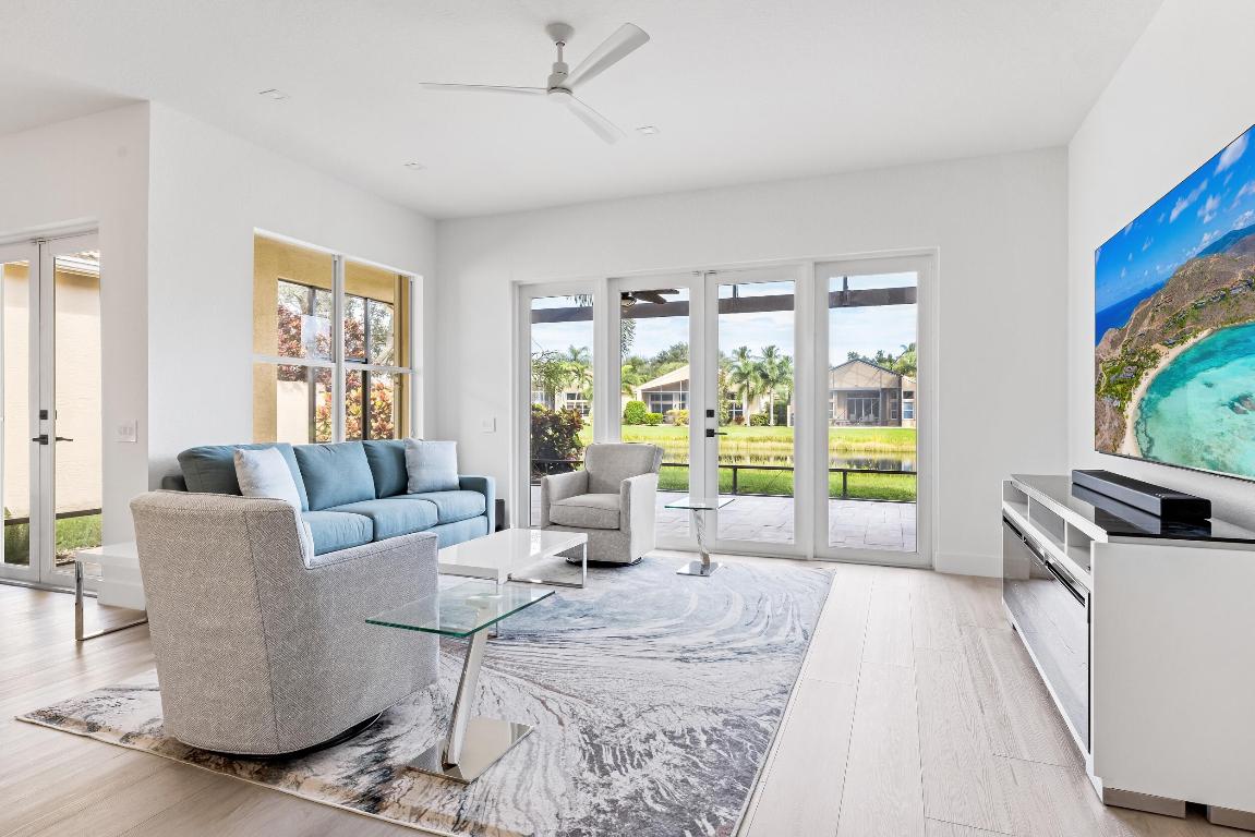 7251 Twin Falls Drive Unit: 7251