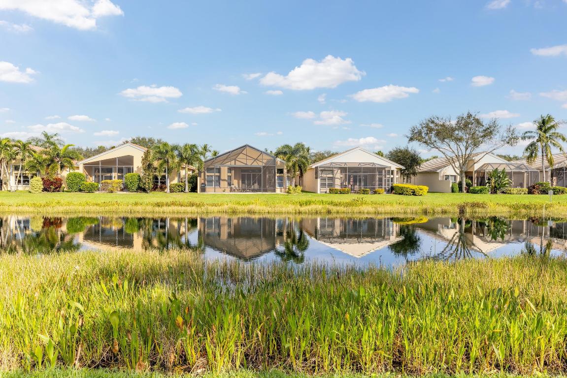 7251 Twin Falls Drive Unit: 7251