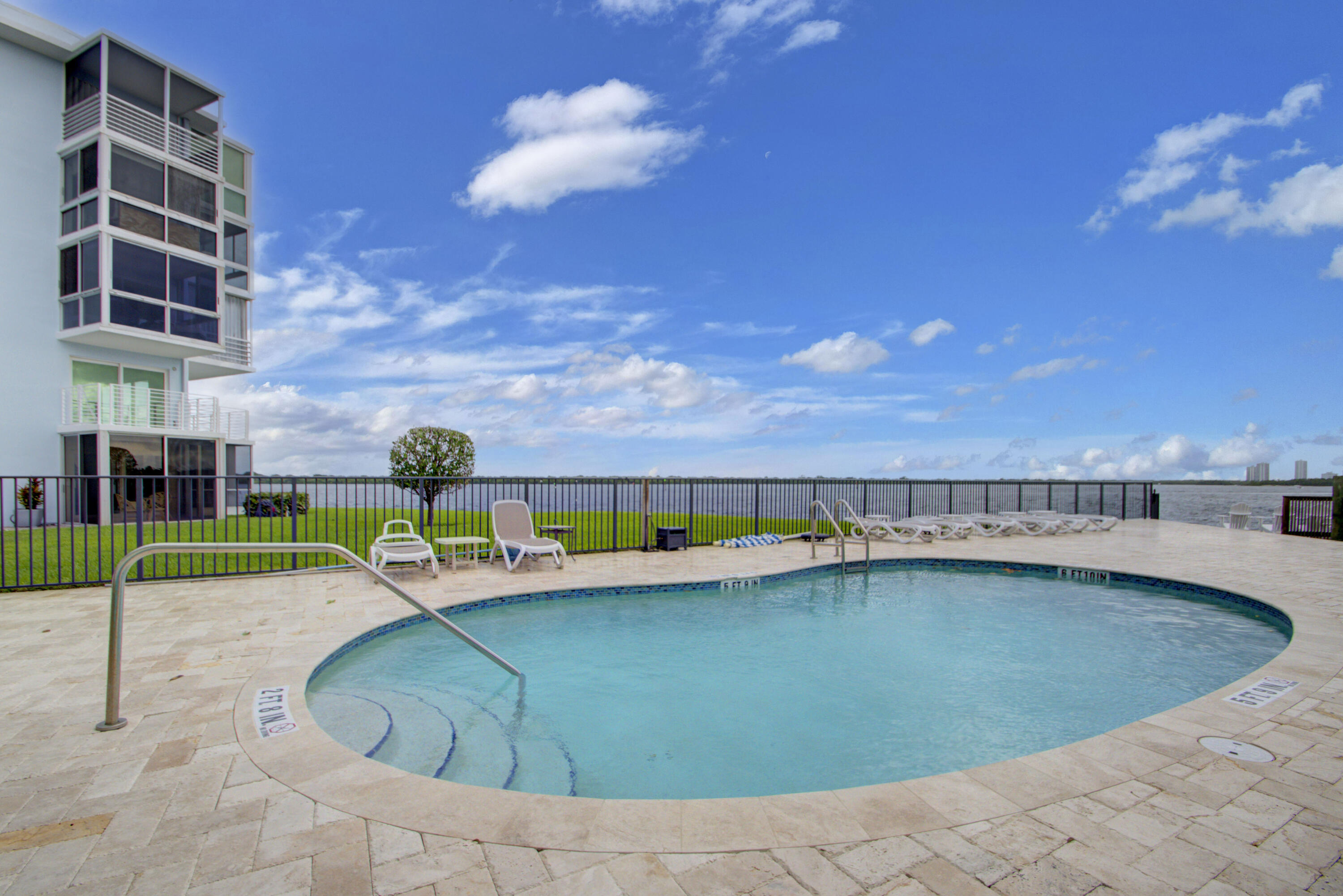 68 Yacht Club Drive Unit: 2