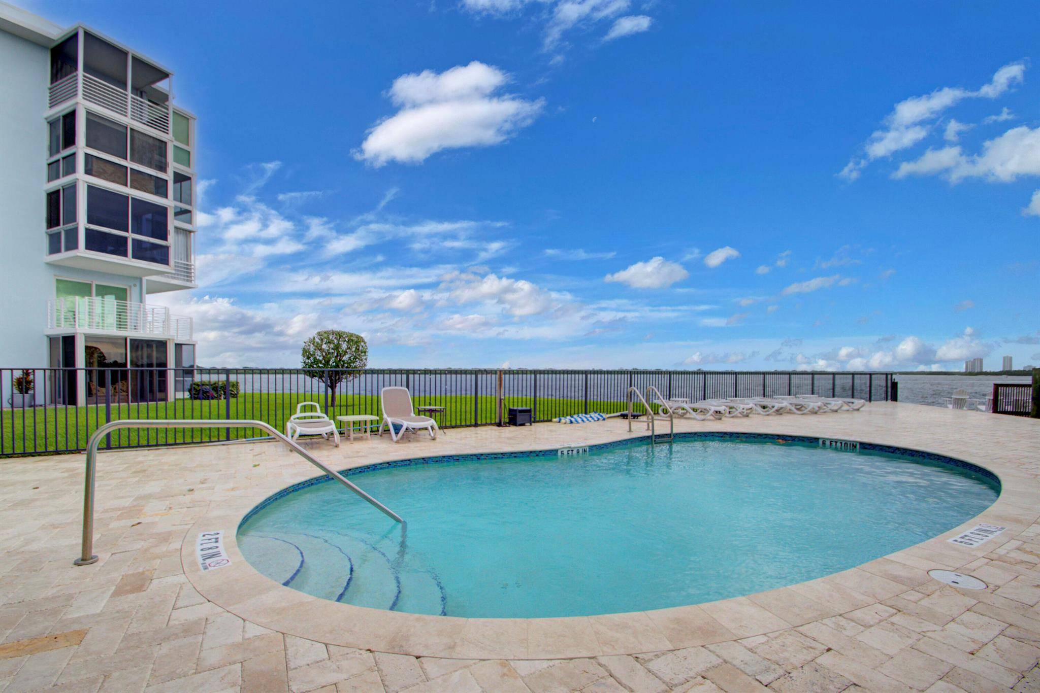 68 Yacht Club Drive Unit: 2