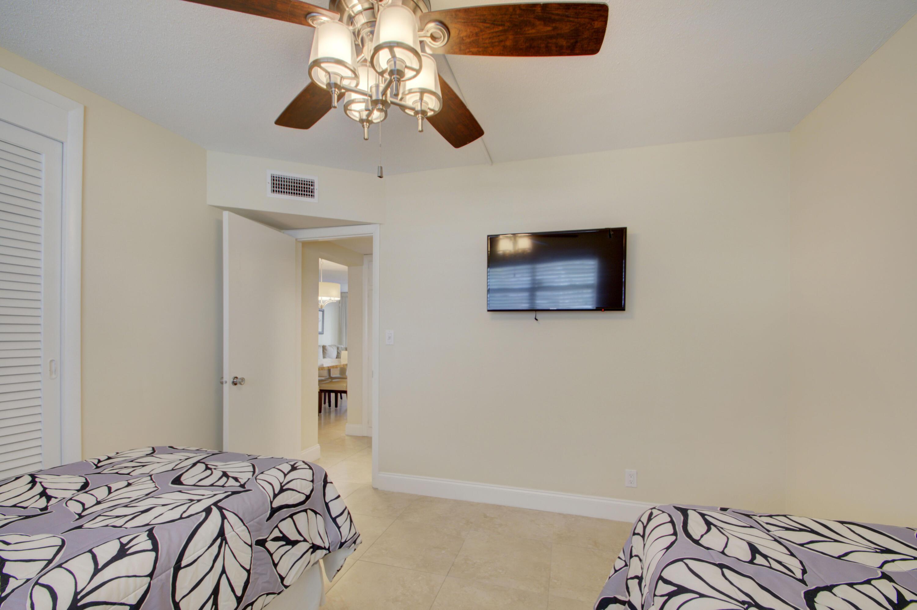 68 Yacht Club Drive Unit: 2