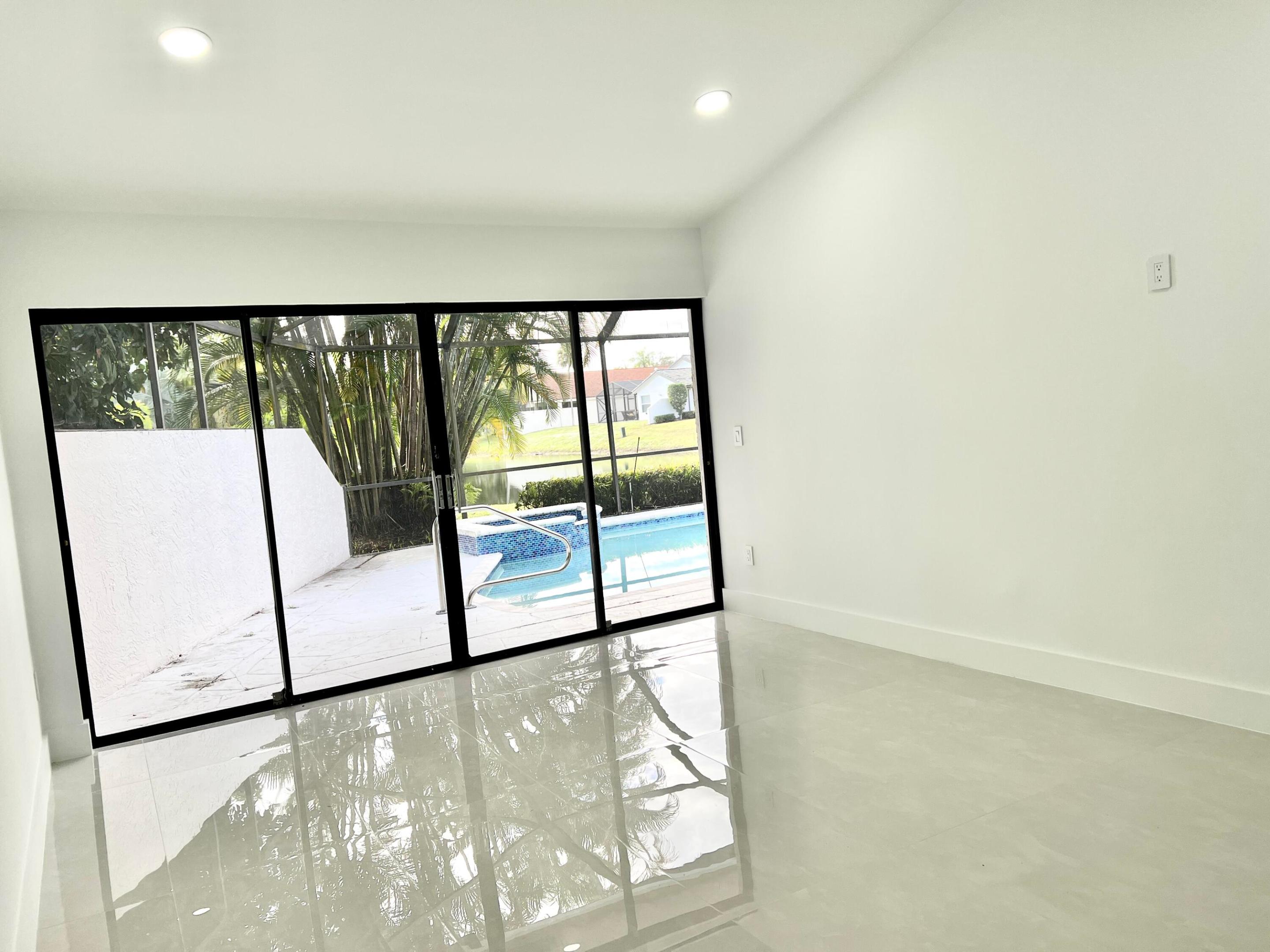 11110 Highland Circle