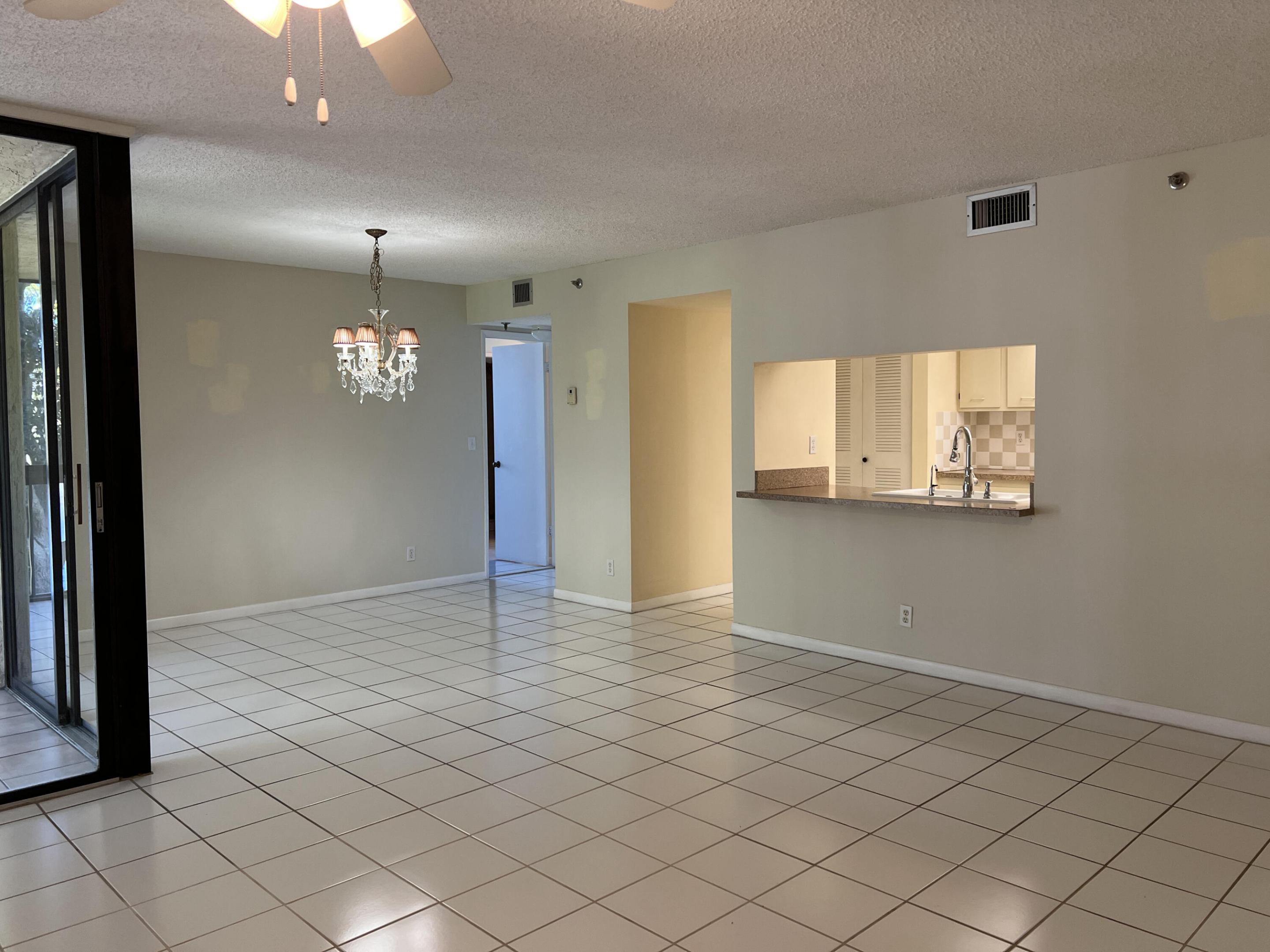 955 Egret Circle Unit: 202
