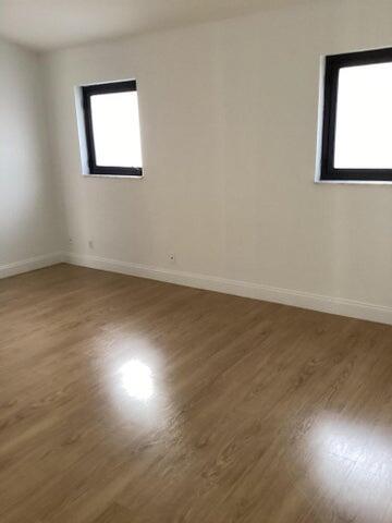 4540 N Dixie Highway